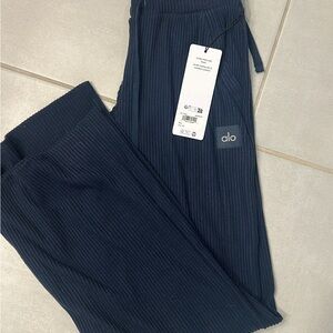 ALO Yoga Navy Wide Leg Pants
